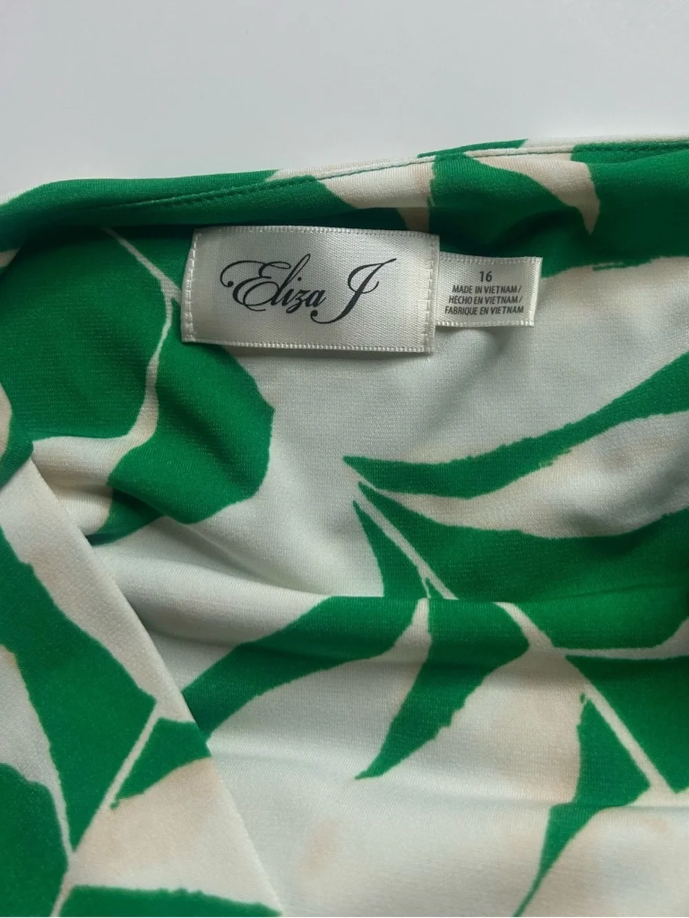 Eliza J EUC Twist Front Green White Sleeveless Leaf-Print Maxi Dress Sz 16 Boho